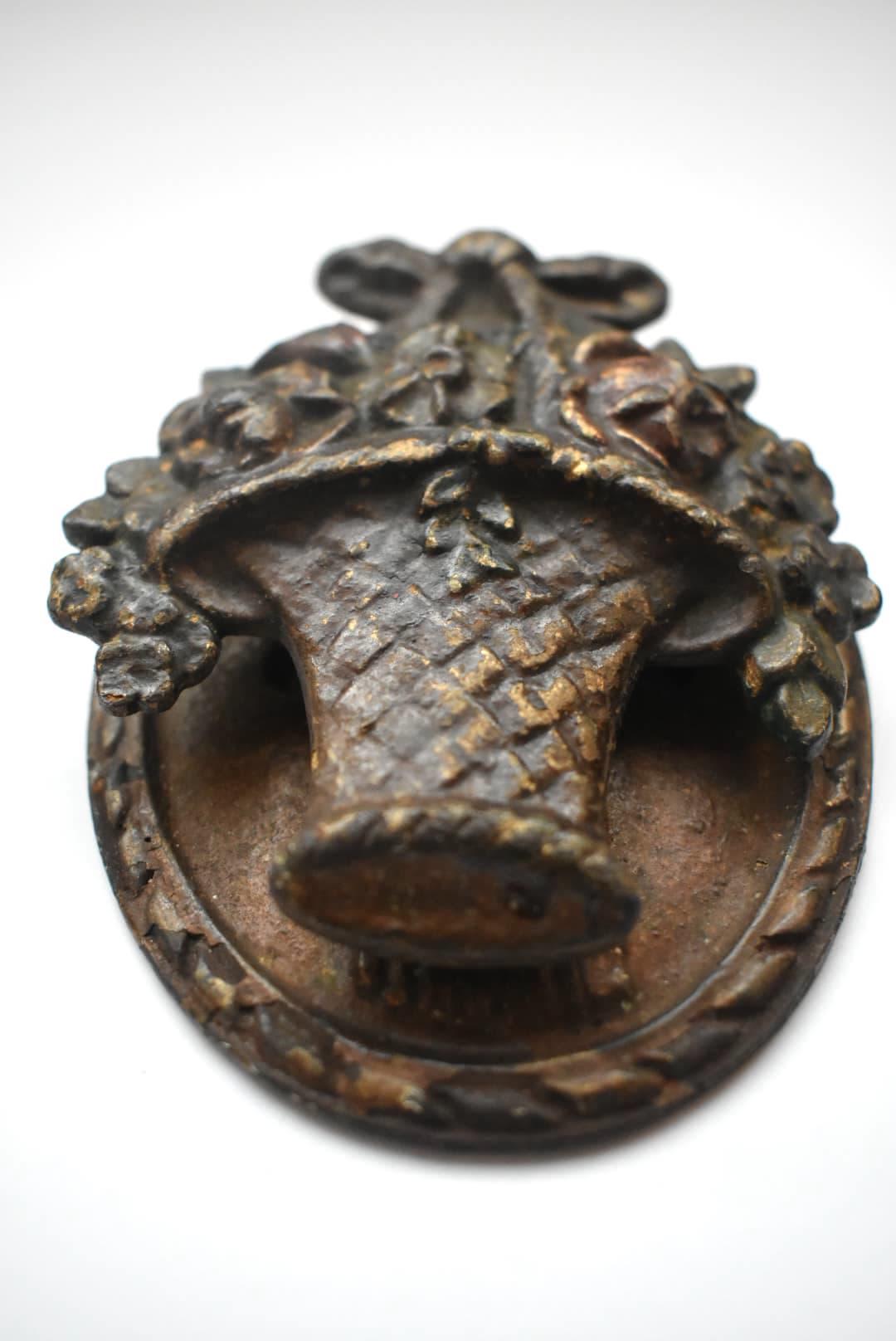Cast Brass Olive Knuckle Hinge Door – Liz's Antique Hardware